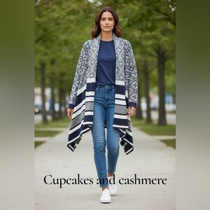 cupcakes & cashmere Navy and White Geometric Cardigan